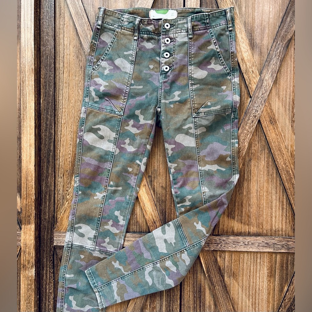 Anthropologie sz 26 Camouflage Cargo Skinny Pants